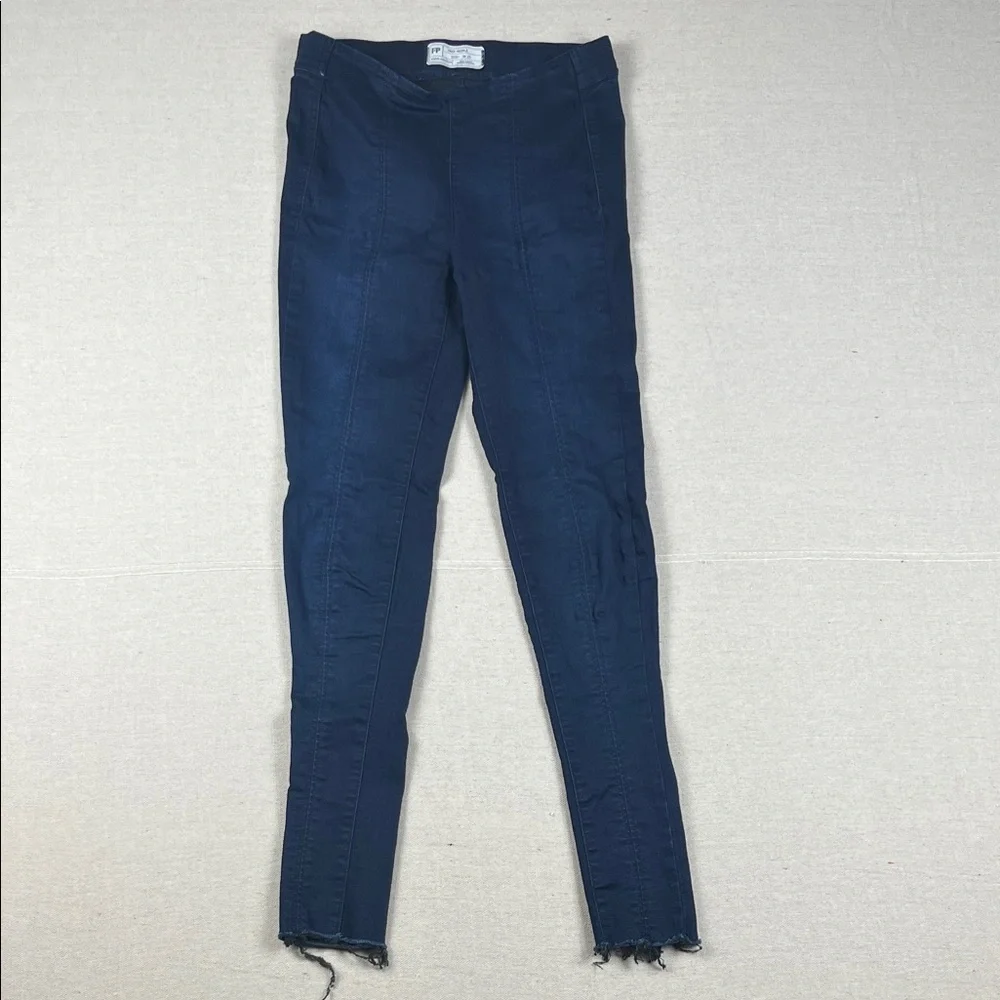 Free People Dark Blue Skinny Raw Hem Denim Leggings Size: 25